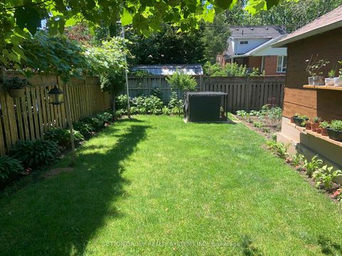 Photo 30 at 32 Green Lanes, City Centre West, Toronto