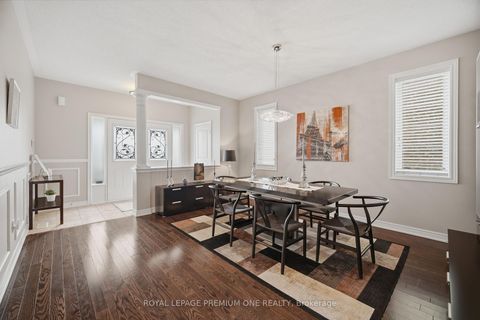 Photo 5 at 114 Bellini Avenue, Vellore Village, Vaughan