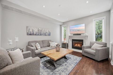 Photo 14 at 114 Bellini Avenue, Vellore Village, Vaughan