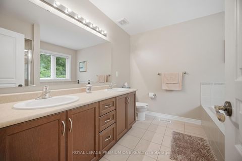 Photo 24 at 114 Bellini Avenue, Vellore Village, Vaughan