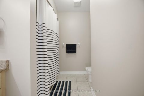 Photo 33 at 114 Bellini Avenue, Vellore Village, Vaughan