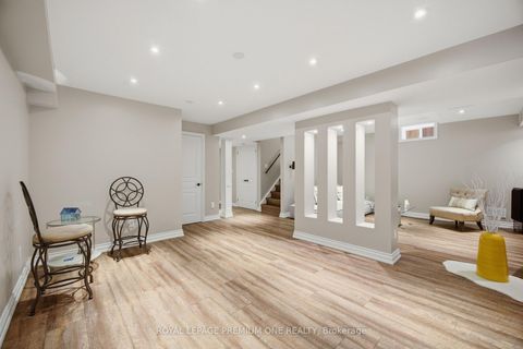 Photo 40 at 114 Bellini Avenue, Vellore Village, Vaughan