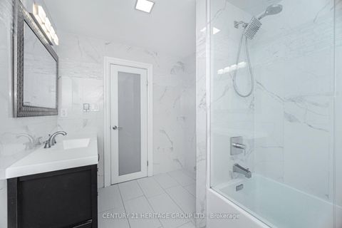 Photo 39 at 6 Vitlor Drive, Oak Ridges, Richmond Hill