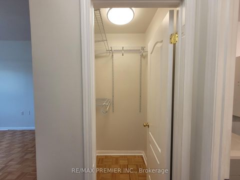 Photo 23 at 502 - 2506 Rutherford Road, Maple, Vaughan