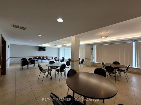 Photo 36 at 502 - 2506 Rutherford Road, Maple, Vaughan