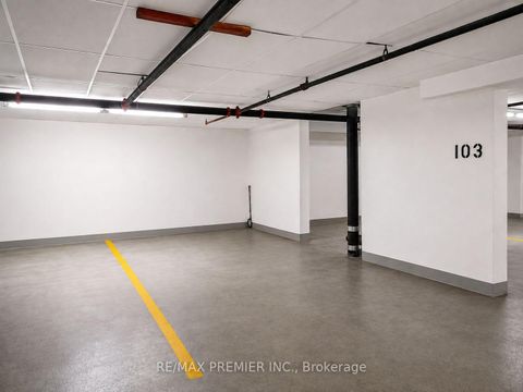 Photo 41 at 502 - 2506 Rutherford Road, Maple, Vaughan