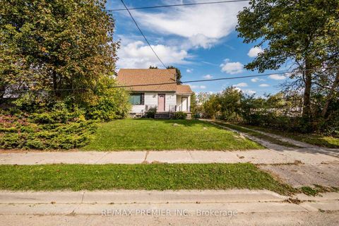 Photo 17 at 3 Parker Avenue, Oak Ridges, Richmond Hill
