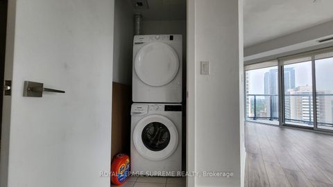 Photo 17 at 2603 - 159 Wellesley Street E, South St. James Town, Toronto