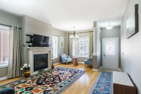Photo 2 at 139 Bellini Avenue, Vellore Village, Vaughan