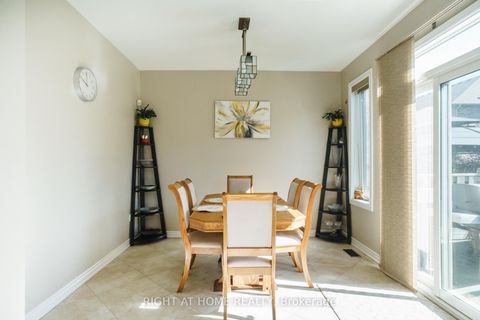Photo 6 at 139 Bellini Avenue, Vellore Village, Vaughan