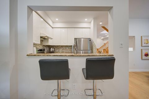 Photo 7 at 140 Frank Endean Road, Rouge Woods, Richmond Hill