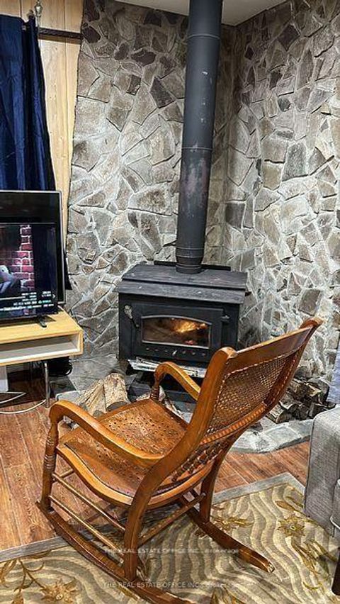 Photo 7 at 393 Adeline Drive, Keswick South, Georgina