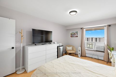 Photo 27 at 513 - 1 Four Winds Drive, York University Heights, Toronto