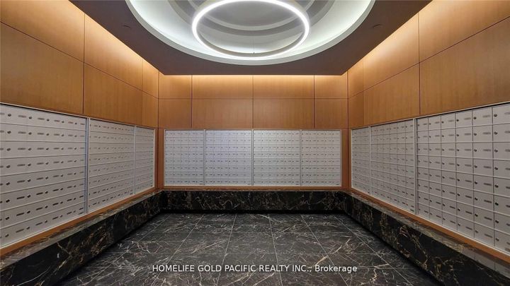 Photo 2 at 1136 - 25 Adra Grado Way, Bayview Village, Toronto