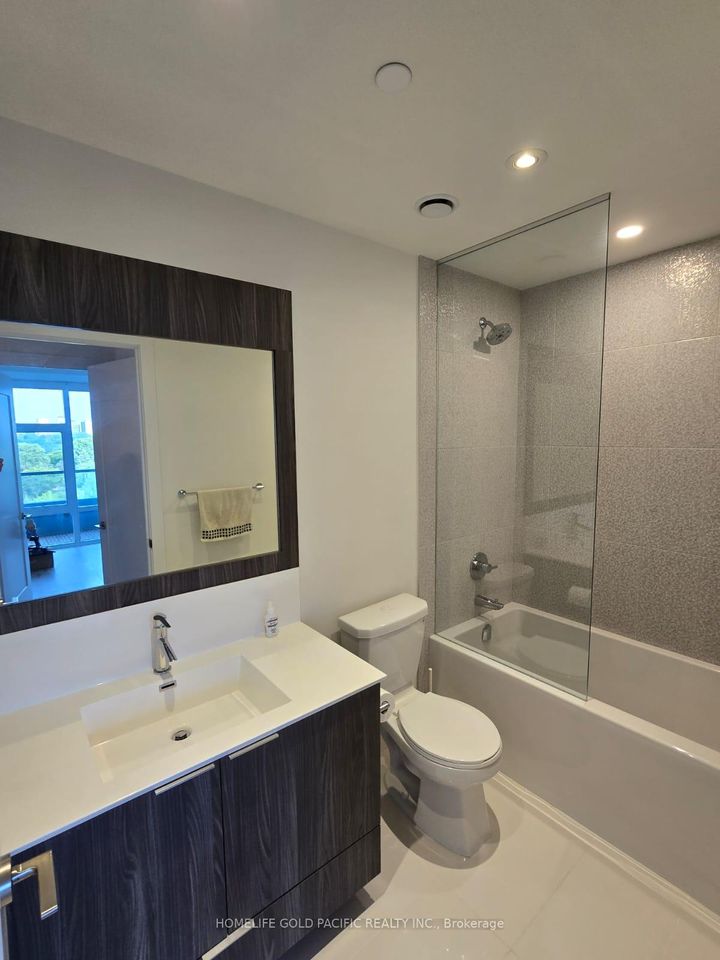 Photo 9 at 1136 - 25 Adra Grado Way, Bayview Village, Toronto