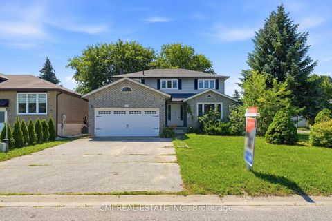Photo 1 at 39 Camrose Drive, Keswick South, Georgina