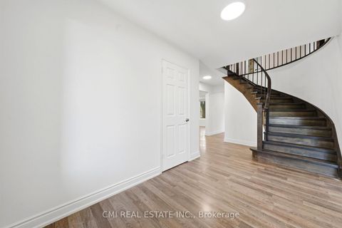 Photo 14 at 39 Camrose Drive, Keswick South, Georgina