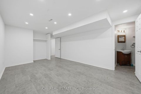 Photo 32 at 39 Camrose Drive, Keswick South, Georgina