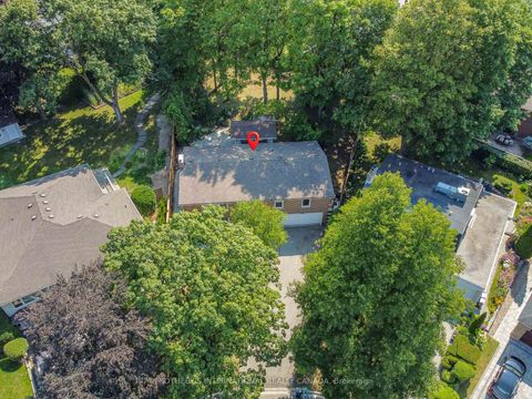 Photo 39 at 31 Queensborough Crescent, Richview, Toronto