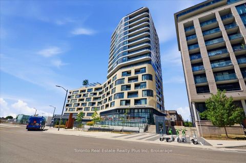 Photo 1 at 304 - 120 Eagle Rock Way, Rural Vaughan, Vaughan