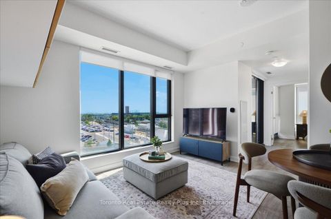 Photo 8 at 304 - 120 Eagle Rock Way, Rural Vaughan, Vaughan