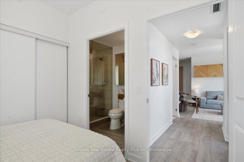 Photo 17 at 304 - 120 Eagle Rock Way, Rural Vaughan, Vaughan