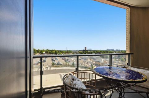 Photo 21 at 304 - 120 Eagle Rock Way, Rural Vaughan, Vaughan