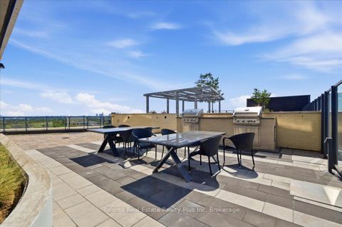 Photo 39 at 304 - 120 Eagle Rock Way, Rural Vaughan, Vaughan