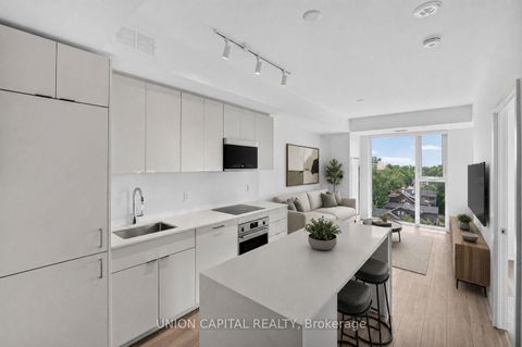 Photo 3 at 910 - 1660 Bloor Street W, High Park North, Toronto