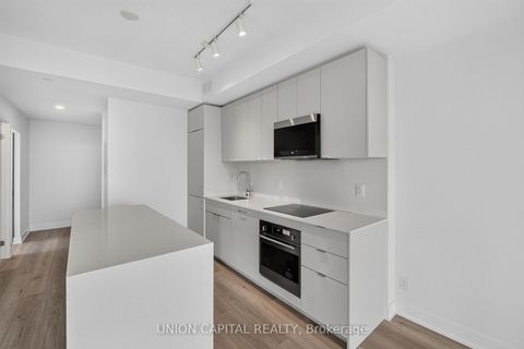 Photo 9 at 910 - 1660 Bloor Street W, High Park North, Toronto