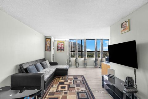 Photo 11 at 903 - 40 Panorama Court, Jamestown, Toronto