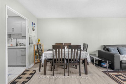 Photo 15 at 903 - 40 Panorama Court, Jamestown, Toronto
