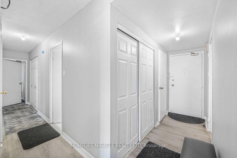 Photo 19 at 903 - 40 Panorama Court, Jamestown, Toronto