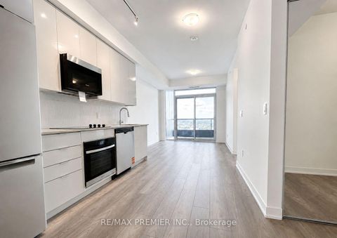 Photo 1 at 1707 - 474 Caldari Road, Concord, Vaughan