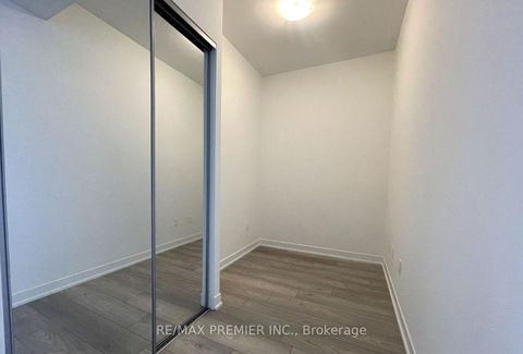Photo 4 at 1707 - 474 Caldari Road, Concord, Vaughan