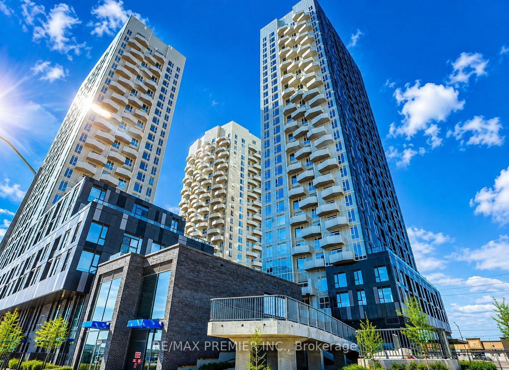 1707 - 474 Caldari Road, Concord, Vaughan photo number 2