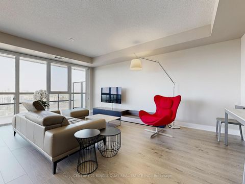 Photo 11 at 915 - 99 The Donway W, Don Mills, Toronto