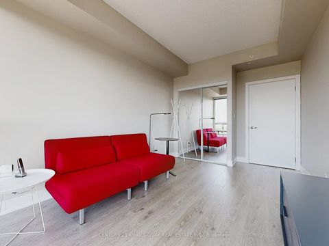 Photo 18 at 915 - 99 The Donway W, Don Mills, Toronto