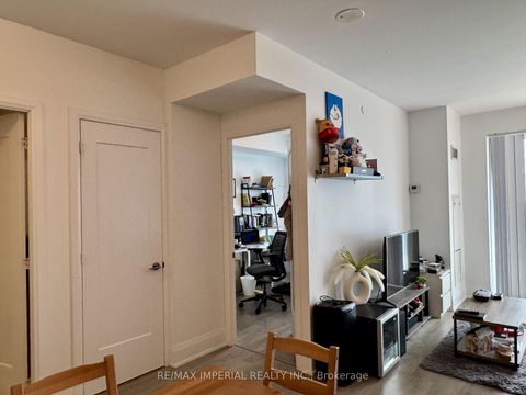 Photo 7 at 2905 - 101 Erskine Avenue, Mount Pleasant West, Toronto