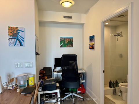 Photo 9 at 2905 - 101 Erskine Avenue, Mount Pleasant West, Toronto