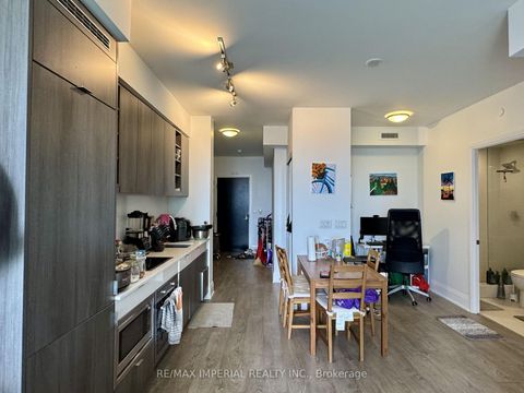 Photo 12 at 2905 - 101 Erskine Avenue, Mount Pleasant West, Toronto