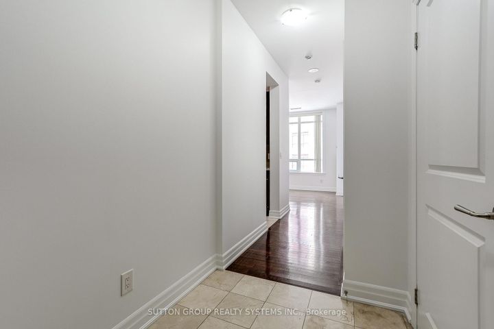 Photo 5 at 408 - 15 Rean Drive, Bayview Village, Toronto