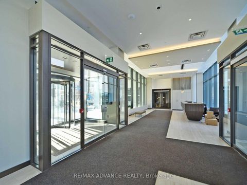 Photo 10 at 521 - 10 Honeycrisp Crescent, Vaughan Corporate Centre, Vaughan