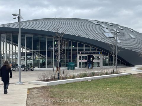 Photo 15 at 521 - 10 Honeycrisp Crescent, Vaughan Corporate Centre, Vaughan