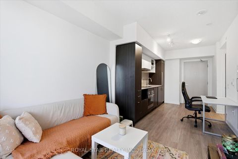 Photo 14 at 4015 - 55 Cooper Street, Waterfront Communities C8, Toronto