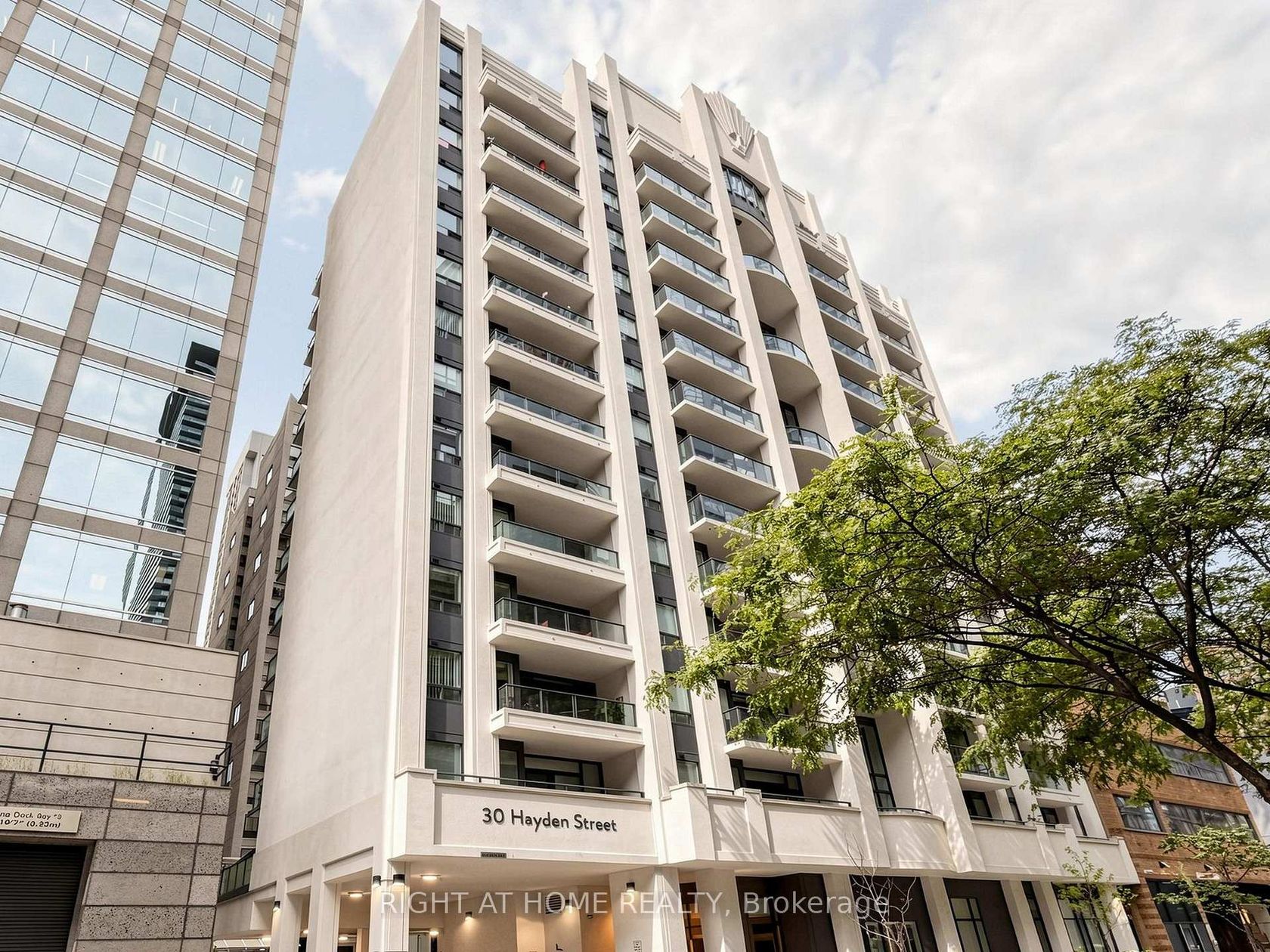 404 - 30 Hayden Street, Yonge Corridor, Toronto 
