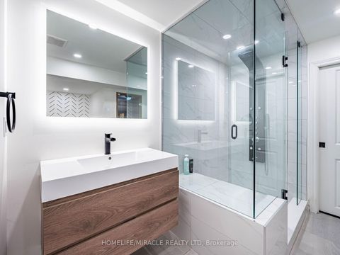 Photo 17 at 7 Chapais Crescent, Centennial Scarborough, Toronto