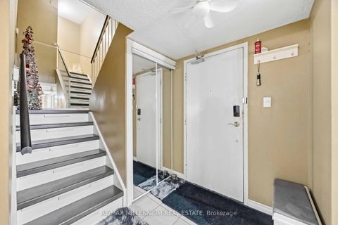 Photo 4 at 126 - 2645 Jane Street, Jane Heights, Toronto