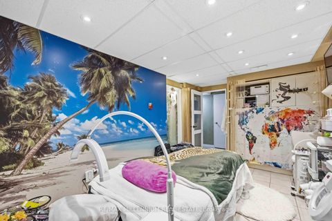 Photo 8 at 126 - 2645 Jane Street, Jane Heights, Toronto