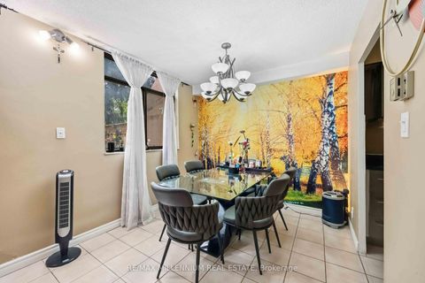 Photo 15 at 126 - 2645 Jane Street, Jane Heights, Toronto